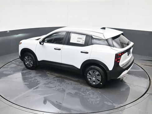 New 2026 Nissan Kicks S image 27