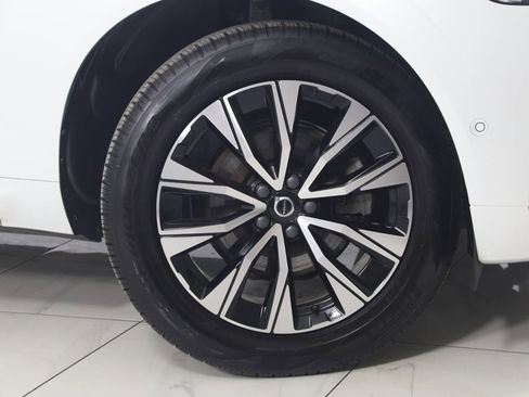 Used 2023 Volvo XC60 B5 Plus w/ Climate Package image 16