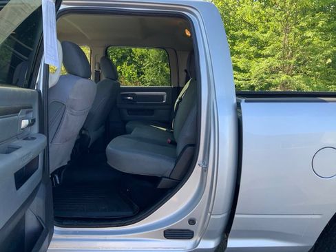 Used 2016 RAM 2500 SLT AWD/4WD image 24