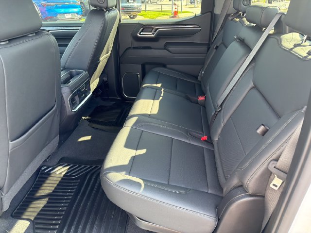 Used 2023 Chevrolet Silverado 1500 LTZ w/ LTZ Premium Package AWD/4WD image 24