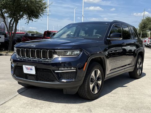 Used 2022 Jeep Grand Cherokee Limited 4xe AWD/4WD image 9