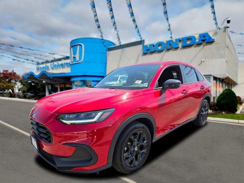 Used 2024 Honda HR-V Sport image 1