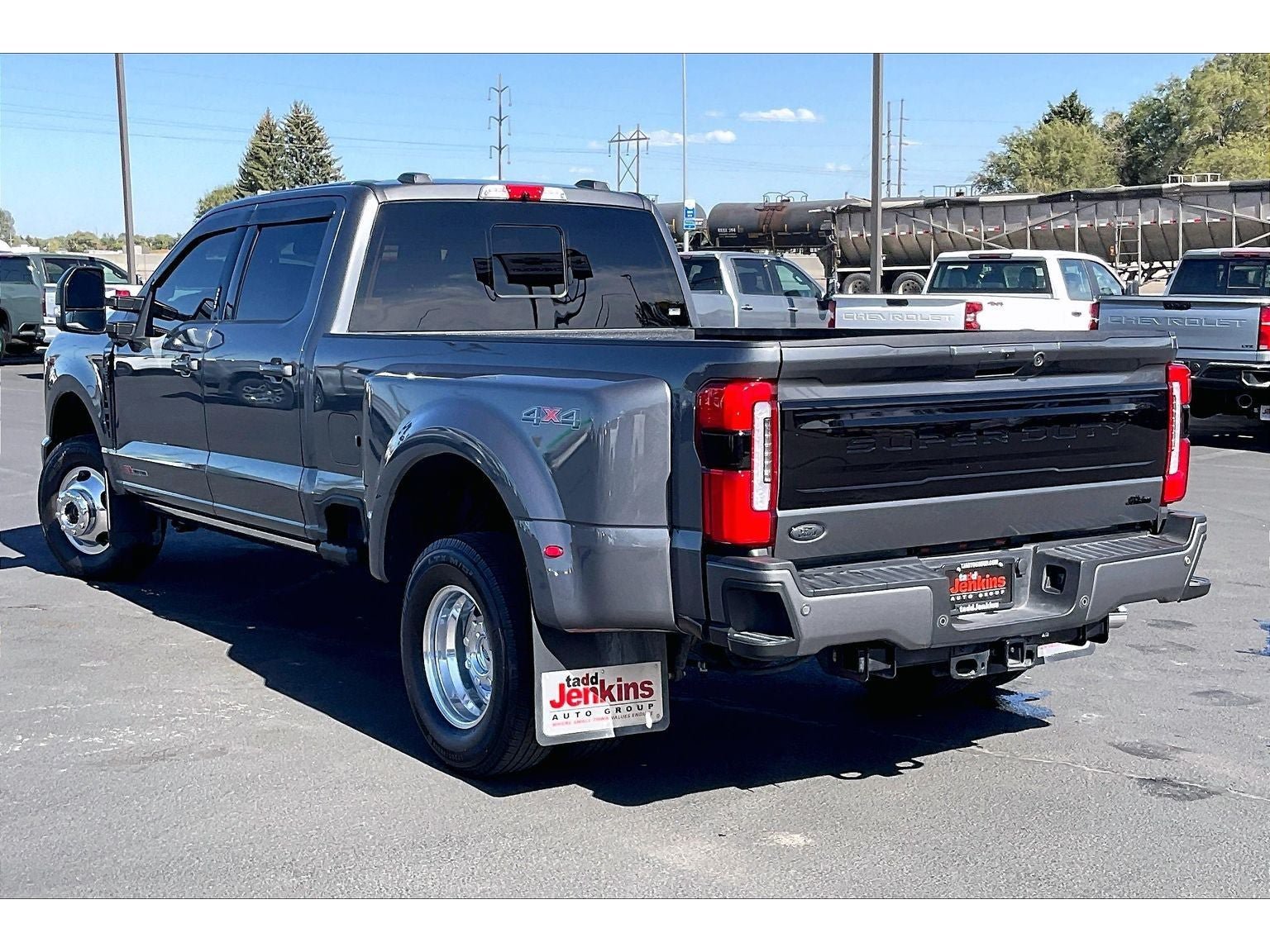 Used 2026 Ford F350 Platinum AWD/4WD image 13