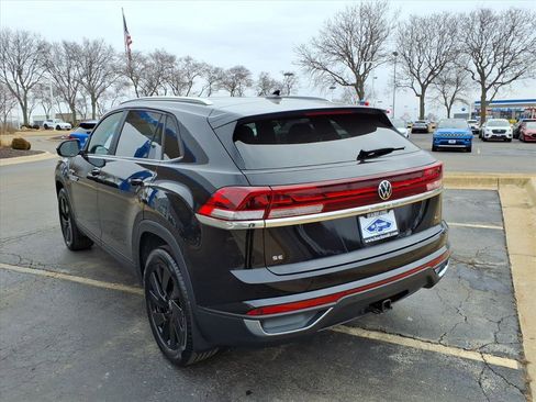 New 2026 Volkswagen Atlas Cross Sport SE AWD/4WD image 5