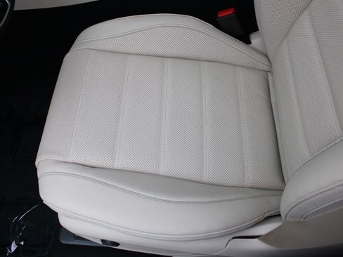 Used 2026 Mercedes-Benz GLE 450 4MATIC Coupe image 14