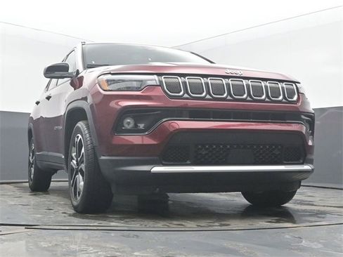 Used 2022 Jeep Compass Limited image 53