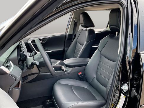 Used 2025 Toyota RAV4 Limited w/ Advanced Technology Package AWD/4WD image 8