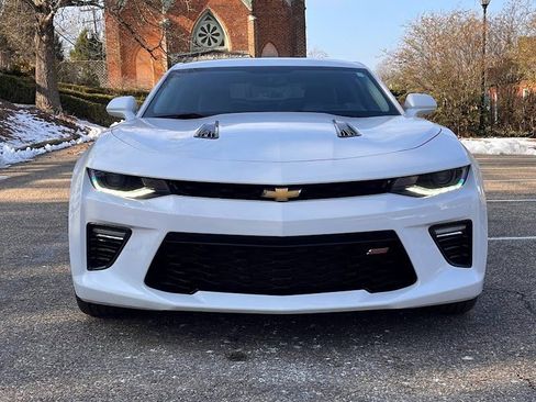 Used 2017 Chevrolet Camaro SS image 26