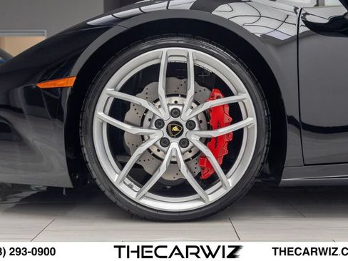 Used 2016 Lamborghini Huracan LP 580-2 RWD image 11