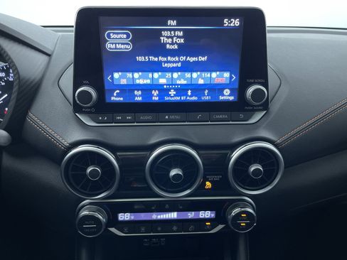 Certified 2023 Nissan Sentra SR w/ SR Premium Package image 18