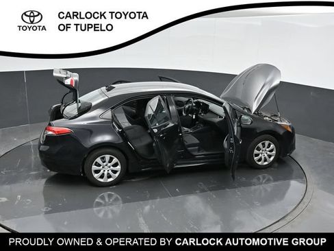 Used 2025 Toyota Corolla LE FWD image 48