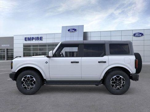 New 2026 Ford Bronco Outer Banks image 3