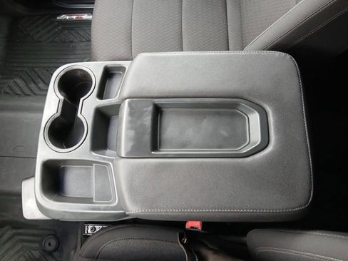 Used 2024 Chevrolet Silverado 2500 LT image 40