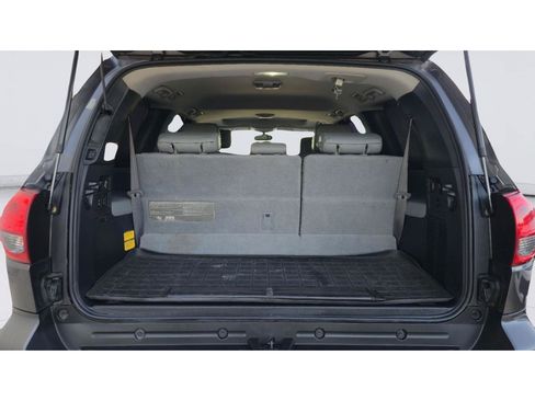 Used 2015 Toyota Sequoia Limited RWD image 24