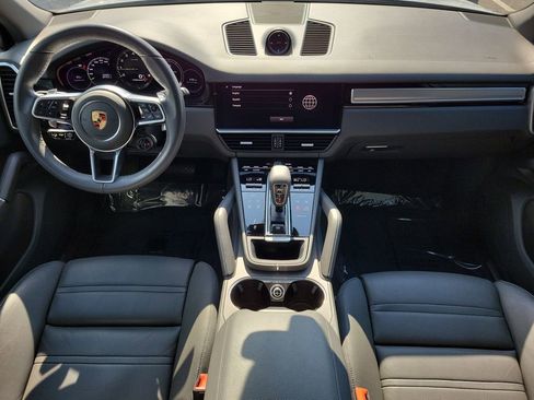 Certified 2023 Porsche Cayenne Platinum Edition AWD/4WD image 20