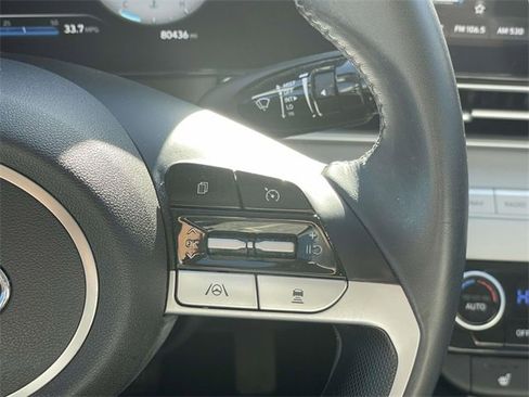 Used 2021 Hyundai Elantra Limited w/ Cargo Package image 17