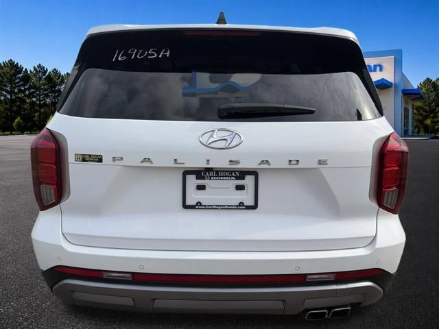 Used 2024 Hyundai Palisade SEL w/ Premium Package FWD image 15