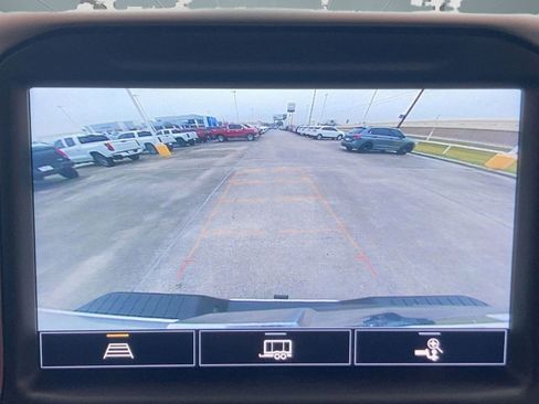 Used 2022 Chevrolet Silverado 3500 LT w/ Convenience Package image 22