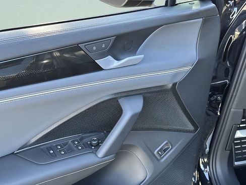 New 2026 Volkswagen Tiguan SEL R-Line image 13