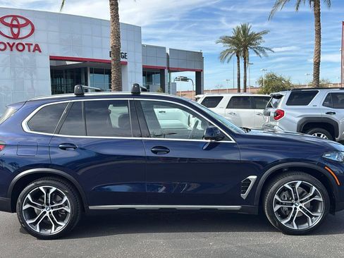 Used 2025 BMW X5 xDrive40i w/ Premium Package image 8