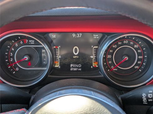 Used 2018 Jeep Wrangler Unlimited Rubicon image 30