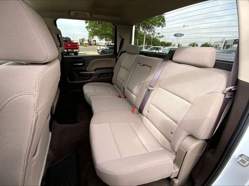 Used 2018 Chevrolet Silverado 1500 LT w/ Texas Edition RWD image 21