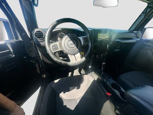 Used 2017 Jeep Wrangler Sport AWD/4WD image 21