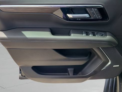 New 2026 Chevrolet Tahoe LT w/ Comfort Package AWD/4WD image 21