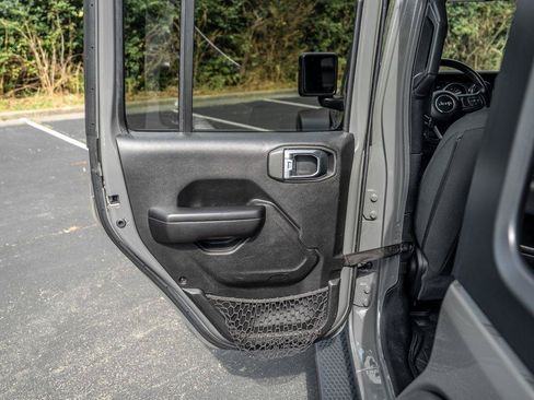 Used 2021 Jeep Wrangler Unlimited Sport AWD/4WD image 15