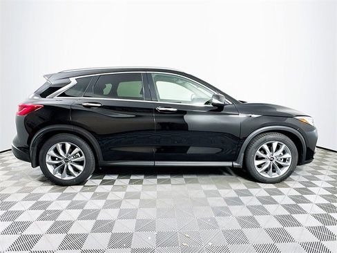 Used 2021 INFINITI QX50 Luxe w/ Cargo Package image 8