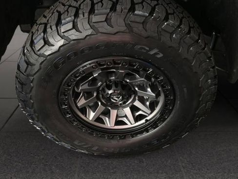 New 2026 Toyota Tundra SR5 image 2