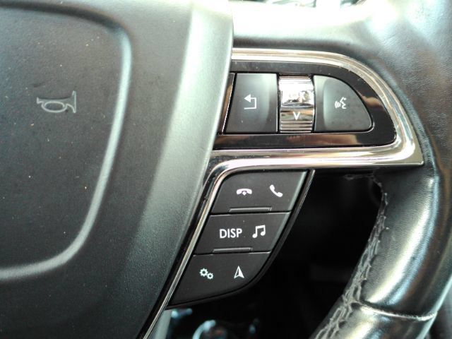 Used 2021 Lincoln Nautilus Reserve AWD/4WD image 40