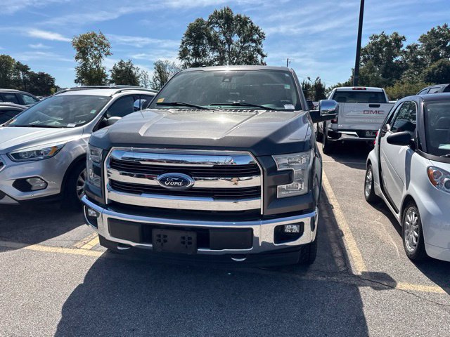 Used 2017 Ford F150 Lariat w/ Equipment Group 502A Luxury AWD/4WD image 3