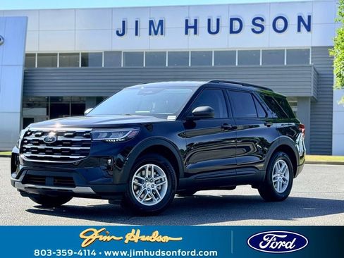 New 2026 Ford Explorer Active RWD image 1