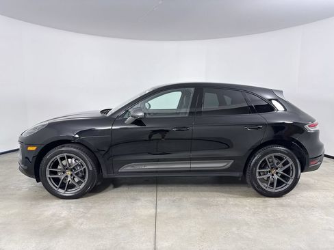 Certified 2025 Porsche Macan Turbo AWD/4WD image 2
