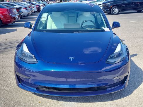 Used 2021 Tesla Model 3 Standard Range Plus image 12