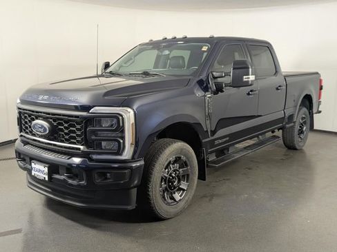 Used 2024 Ford F250 Lariat w/ Sport Appearance Package AWD/4WD image 4