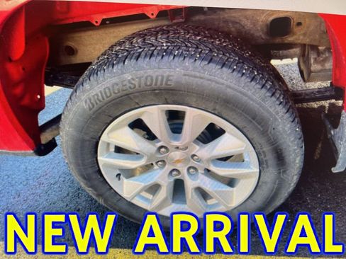 Used 2024 Chevrolet Silverado 1500 Custom image 7