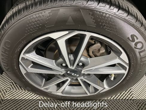 Certified 2023 Kia Forte LXS image 10