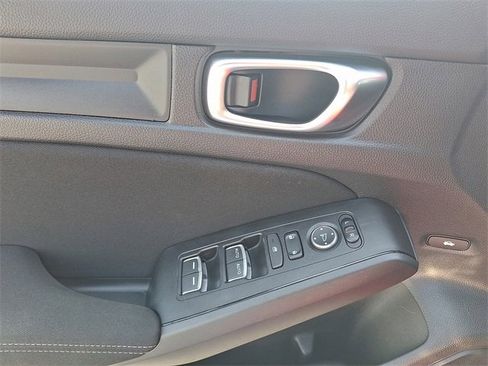 Used 2022 Honda Civic Sport image 13