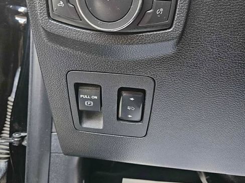 Used 2016 Ford F150 XLT w/ Equipment Group 302A Luxury image 13