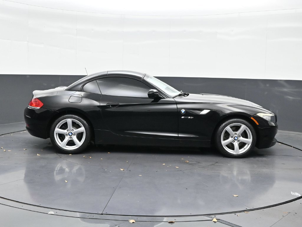 Used 2009 BMW Z4 sDrive30i RWD image 7