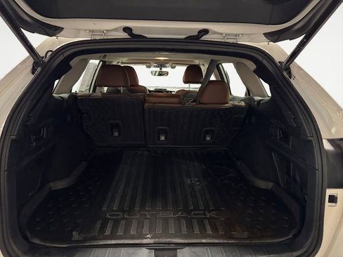 Certified 2022 Subaru Outback Touring XT image 15