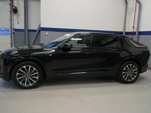 Certified 2024 Cadillac Lyriq Sport w/ LPO, Floor Liner Package image 2