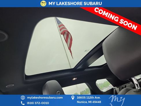 Used 2024 Land Rover Range Rover Evoque Dynamic SE AWD/4WD image 16