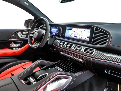 Certified 2025 Mercedes-Benz GLE 53 AMG 4MATIC Coupe image 17