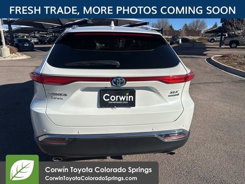 Used 2021 Toyota Venza XLE w/ Softex Package image 6