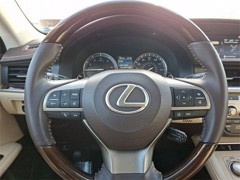 Used 2017 Lexus ES 350 image 20