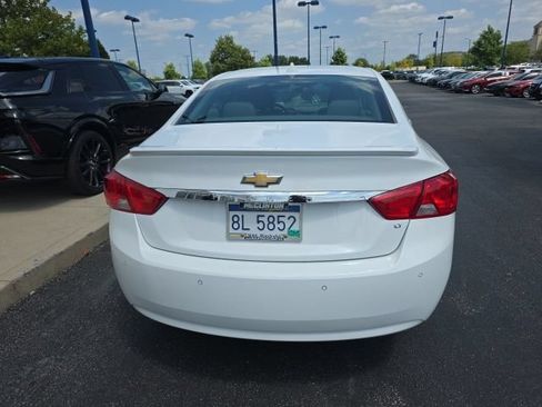 Used 2014 Chevrolet Impala LT w/ Convenience Package FWD image 6