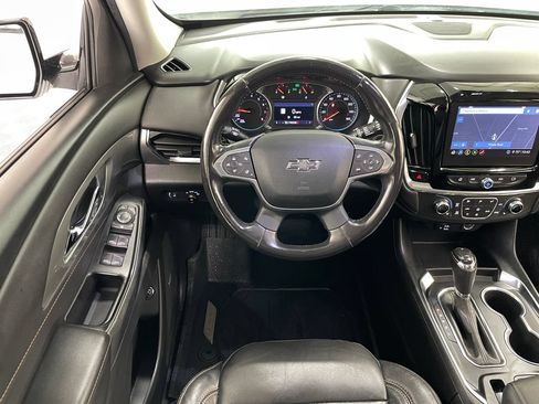 Used 2020 Chevrolet Traverse RS w/ LPO, Floor Liner Package AWD/4WD image 23